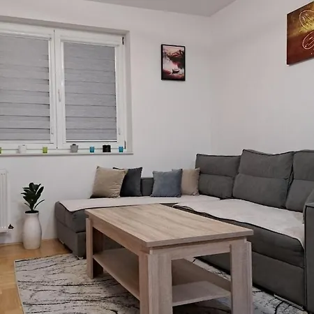 Apartment, For A Day - Relax Donje Mladice
